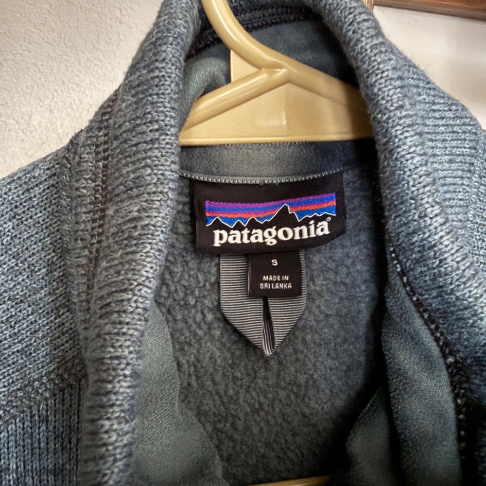 Patagonia Slate Blue Zip-Up Fleece Jacket